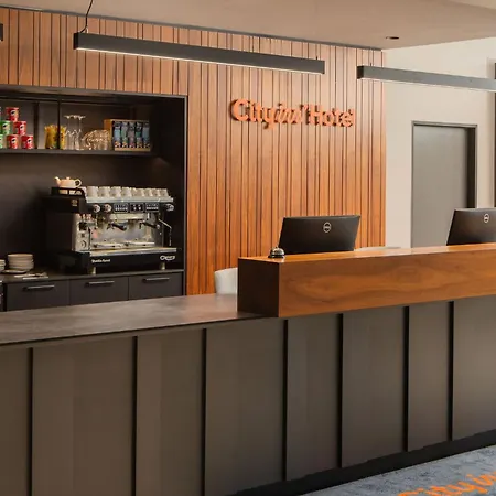 Отель City Inn Olomouc 4*